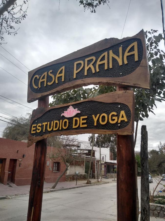 Хостел Casa Prana Estudio De Yoga Кафайяте Экстерьер фото